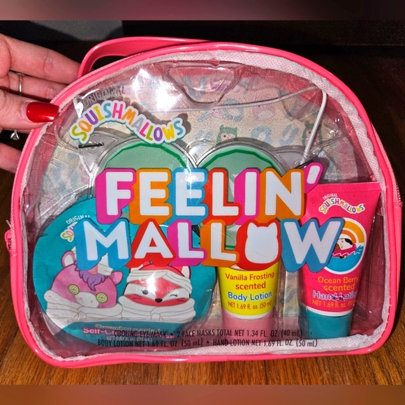 Squishmallows Other - Squishmallows Feelin’ Mallow Spa Kit 6pc Lotion Hand Cream Face Mask Kellytoy